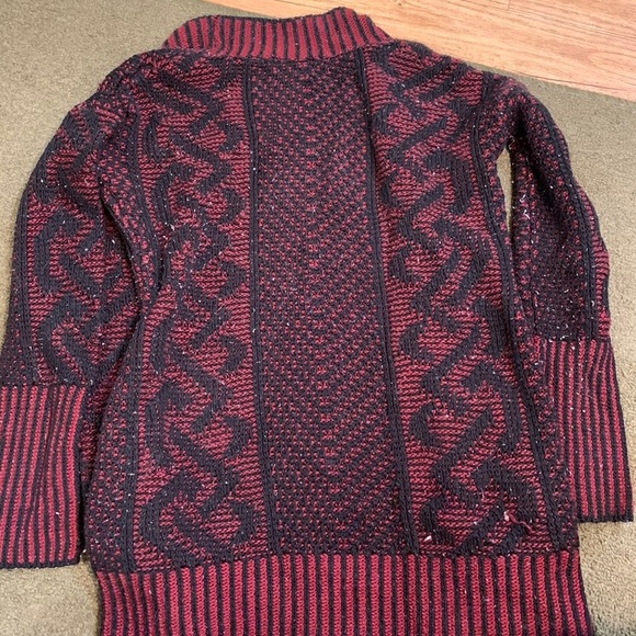 Red and black open women’s cardigan sweater! Dina be. Size- medium! Gently worn - Picture 7 of 9